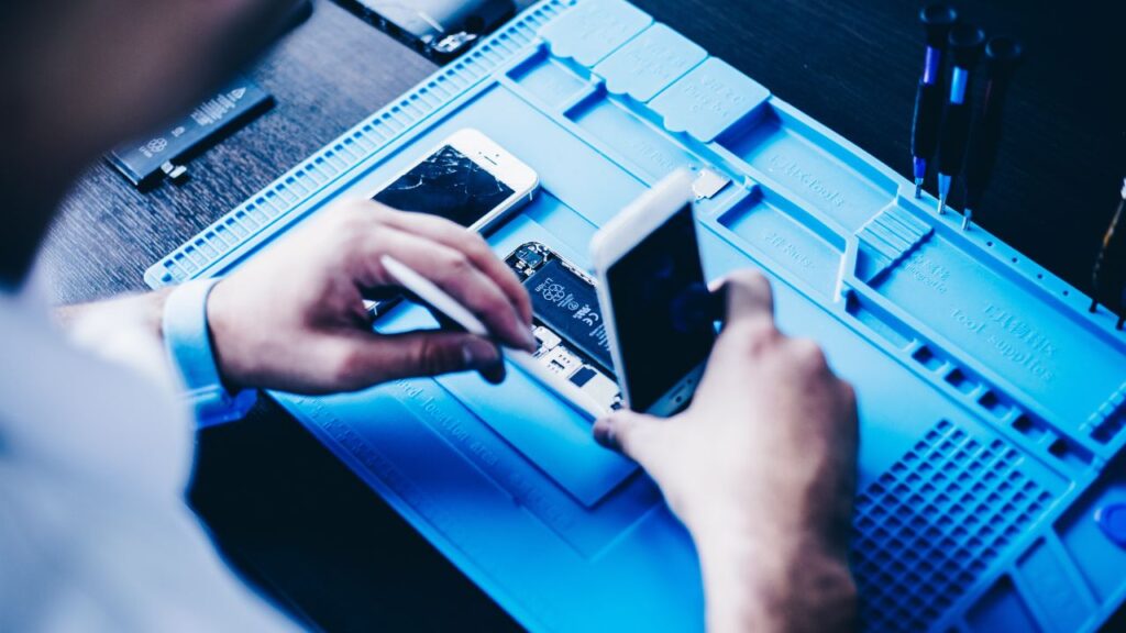 How Much Does iPhone Repair Cost in Southend?